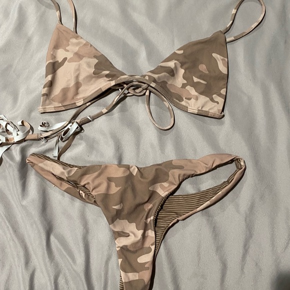 Acacia Swimwear Dakota Camo - Picture 2 of 3